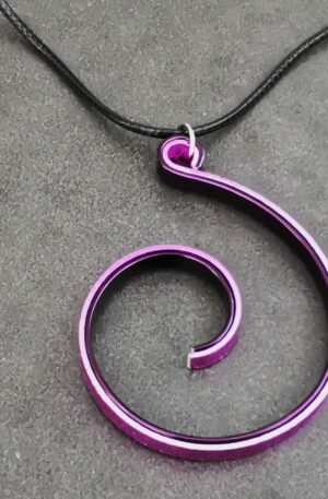 Pendentif Solène - Lavande strié - Prune - sur cordon de coton noir